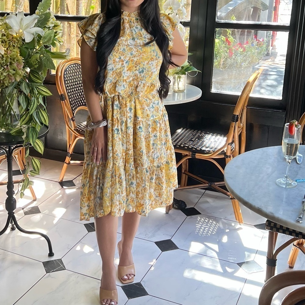 Yellow flowery long dress - Picture 2 of 3